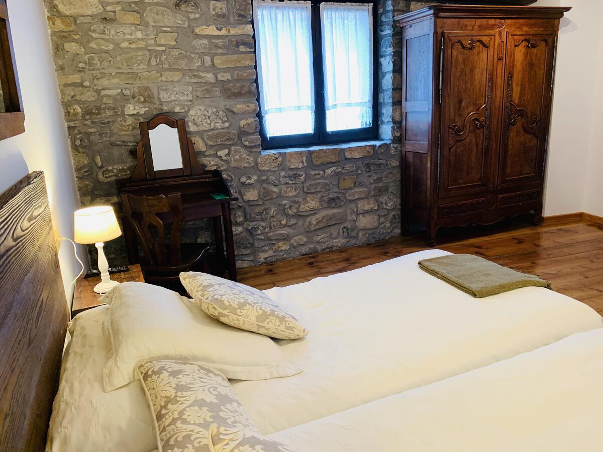 Argonz Etxea Hotel Urzainqui Eksteriør billede